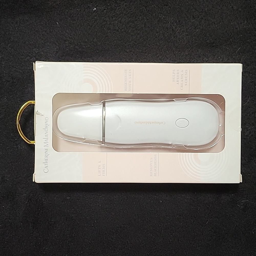 Catherine Malandrino Ultrasonic Face Sculpting Tool